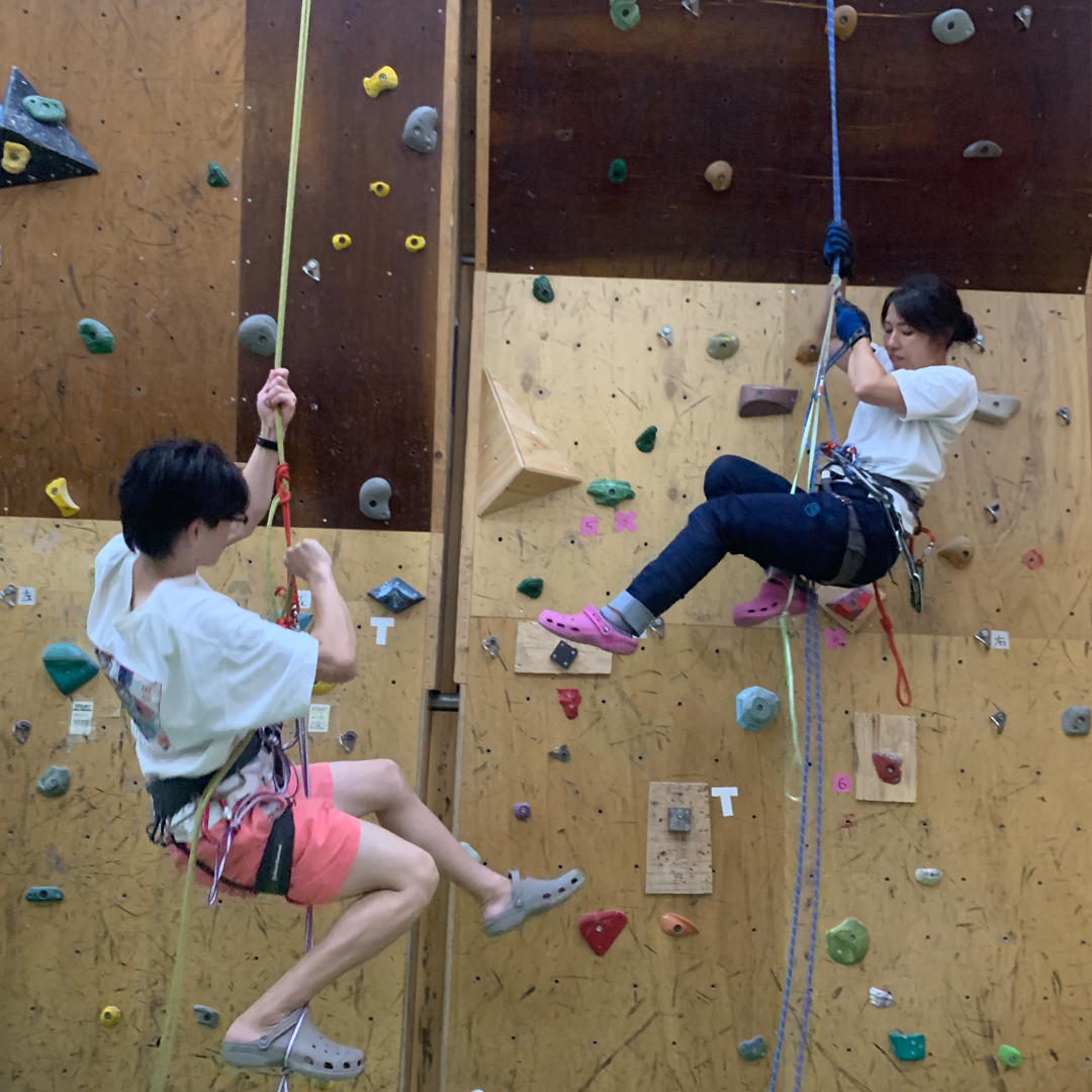 Post: ascending-rope202404